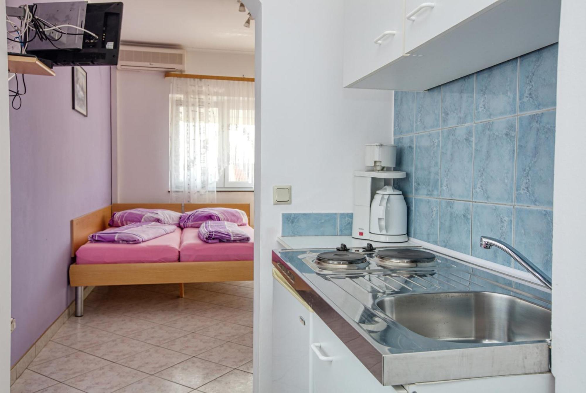 Apartments With A Parking Space Vodice - 6178 Room photo